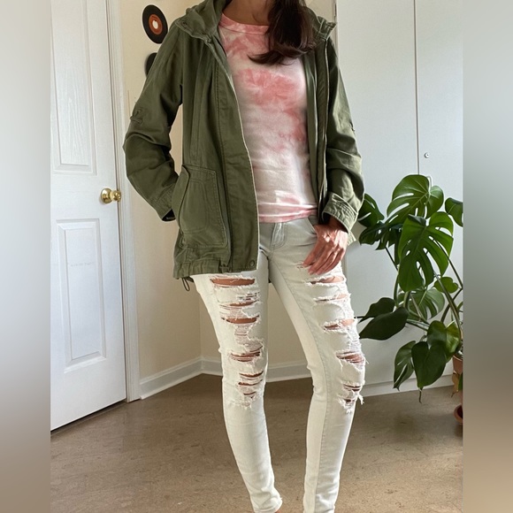 Super stretch, super low rise jegging. - Picture 2 of 3